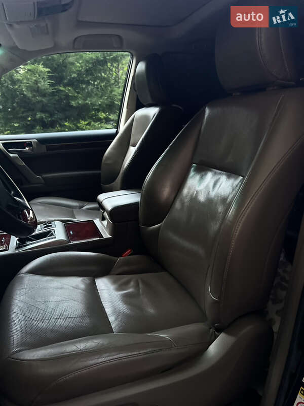 Внедорожник / Кроссовер Lexus GX 2010 в Одессе