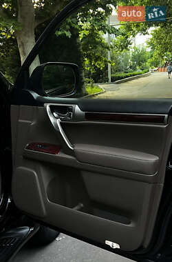 Внедорожник / Кроссовер Lexus GX 2010 в 