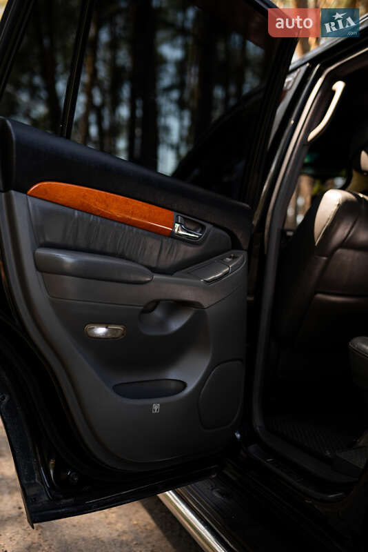 Внедорожник / Кроссовер Lexus GX 2004 в Кременце