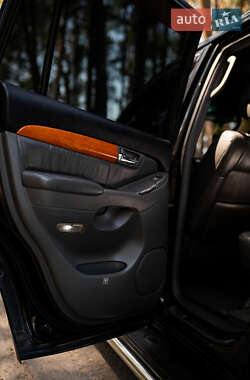 Внедорожник / Кроссовер Lexus GX 2004 в 