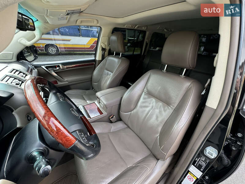 Позашляховик / Кросовер Lexus GX 2012 в Житомирі