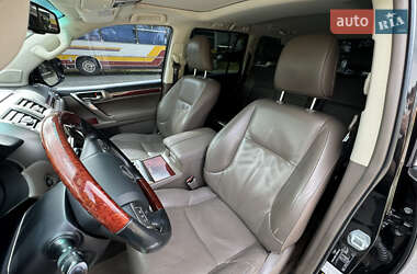 Внедорожник / Кроссовер Lexus GX 2012 в 