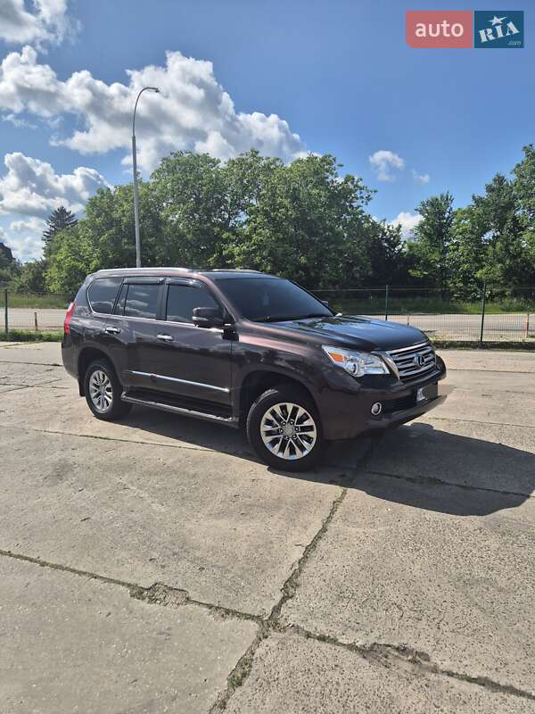 Внедорожник / Кроссовер Lexus GX 2012 в 