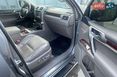 Внедорожник / Кроссовер Lexus GX 2009 в 