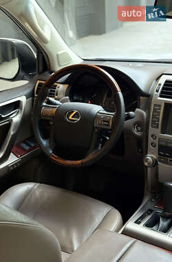 Внедорожник / Кроссовер Lexus GX 2013 в 