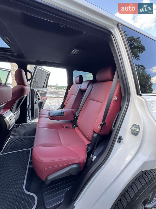 Внедорожник / Кроссовер Lexus GX 2019 в Киеве