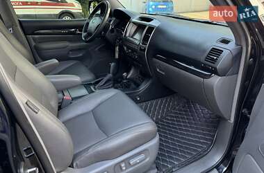 Позашляховик / Кросовер Lexus GX 2006 в 