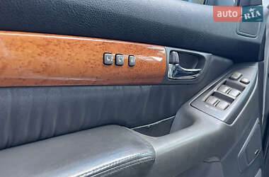 Внедорожник / Кроссовер Lexus GX 2004 в 