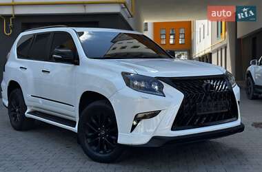 Позашляховик / Кросовер Lexus GX 2015 в 