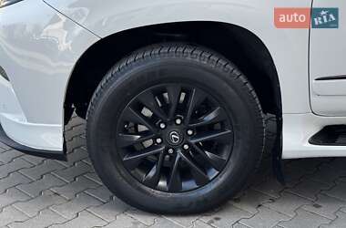 Позашляховик / Кросовер Lexus GX 2015 в 