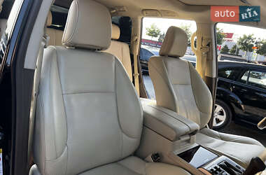 Позашляховик / Кросовер Lexus GX 2010 в 