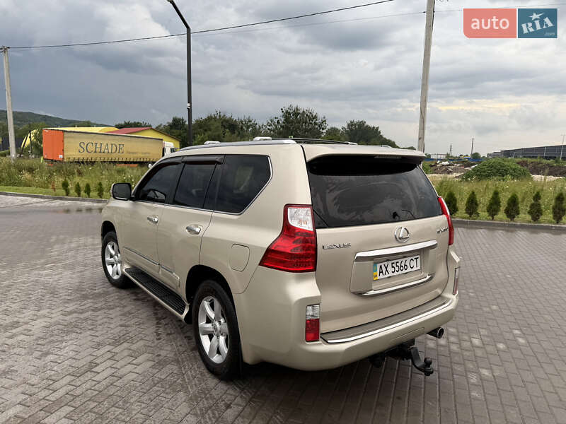 Позашляховик / Кросовер Lexus GX 2010 в Золочеві