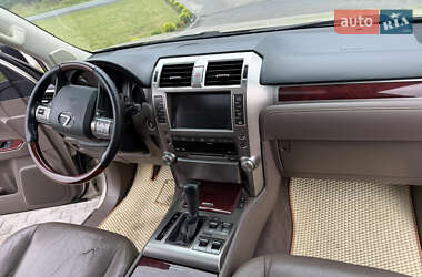 Внедорожник / Кроссовер Lexus GX 2010 в 