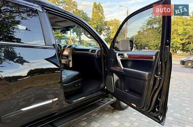 Внедорожник / Кроссовер Lexus GX 2013 в 