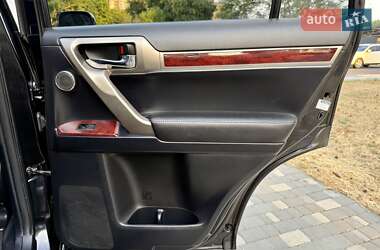Внедорожник / Кроссовер Lexus GX 2013 в 
