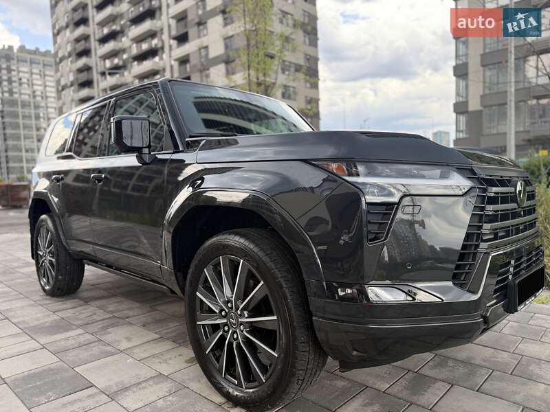 Lexus GX 2024
