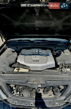Внедорожник / Кроссовер Lexus GX 2004 в 