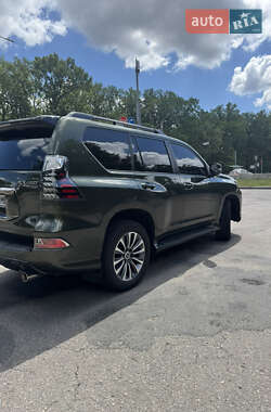 Внедорожник / Кроссовер Lexus GX 2022 в 
