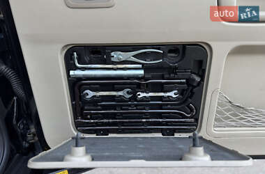 Внедорожник / Кроссовер Lexus GX 2005 в 