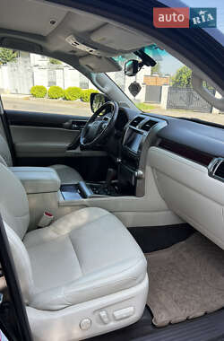 Внедорожник / Кроссовер Lexus GX 2010 в 