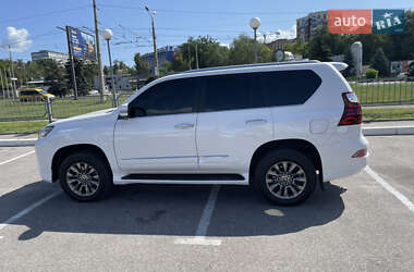 Внедорожник / Кроссовер Lexus GX 2016 в 