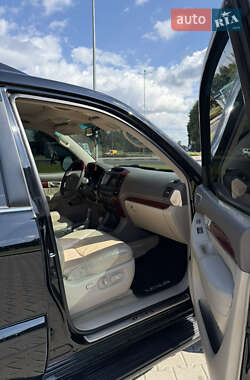 Позашляховик / Кросовер Lexus GX 2008 в 