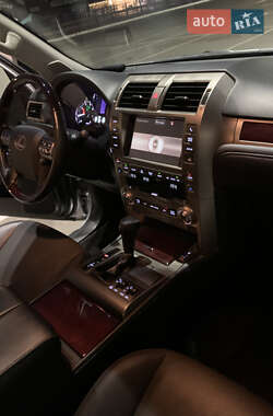 Внедорожник / Кроссовер Lexus GX 2019 в 