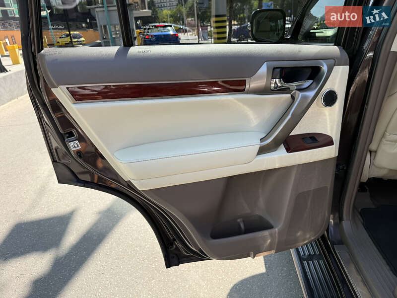 Внедорожник / Кроссовер Lexus GX 2013 в Одессе