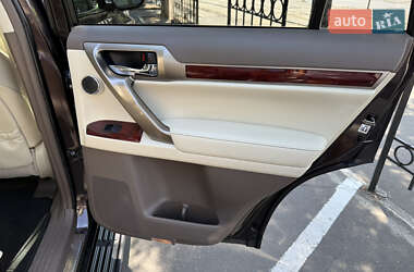 Внедорожник / Кроссовер Lexus GX 2013 в 