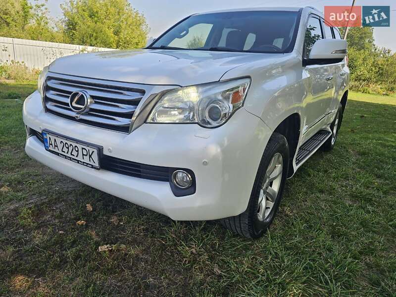 Lexus GX 2012