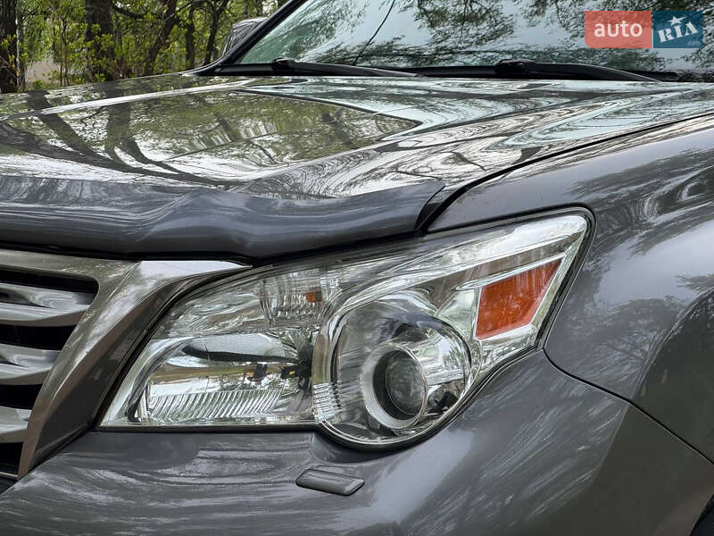 Внедорожник / Кроссовер Lexus GX 2011 в Ахтырке