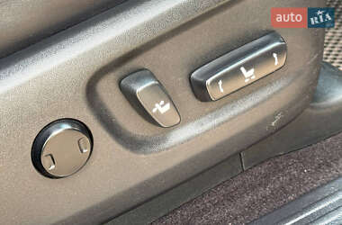 Позашляховик / Кросовер Lexus GX 2011 в 