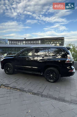 Позашляховик / Кросовер Lexus GX 2017 в 