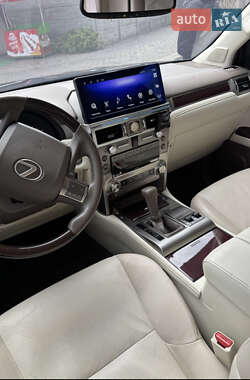 Позашляховик / Кросовер Lexus GX 2019 в 