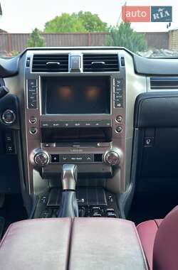 Позашляховик / Кросовер Lexus GX 2021 в 
