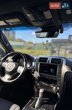 Внедорожник / Кроссовер Lexus GX 2021 в 
