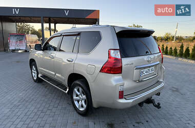 Позашляховик / Кросовер Lexus GX 2010 в 