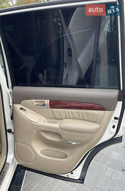 Позашляховик / Кросовер Lexus GX 2008 в 