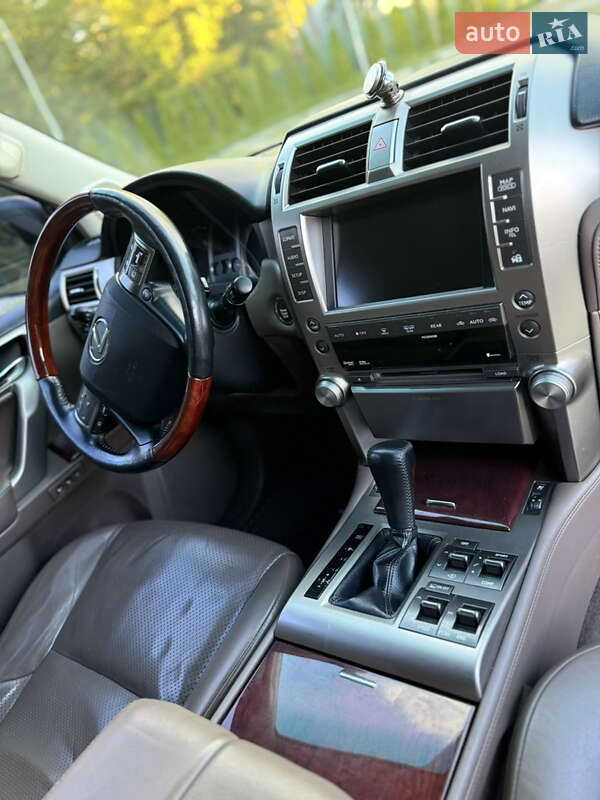 Внедорожник / Кроссовер Lexus GX 2011 в Харькове
