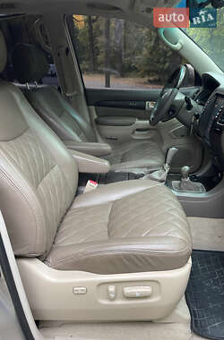 Позашляховик / Кросовер Lexus GX 2004 в 