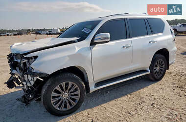 Позашляховик / Кросовер Lexus GX 2023 в 