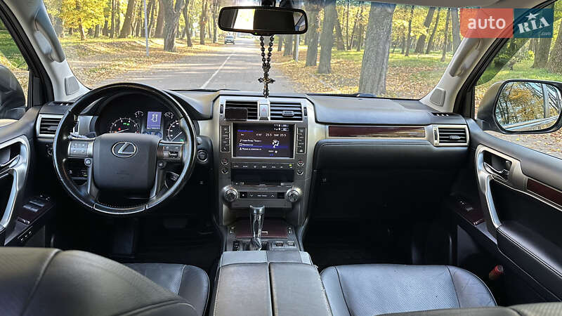 Внедорожник / Кроссовер Lexus GX 2014 в Черновцах