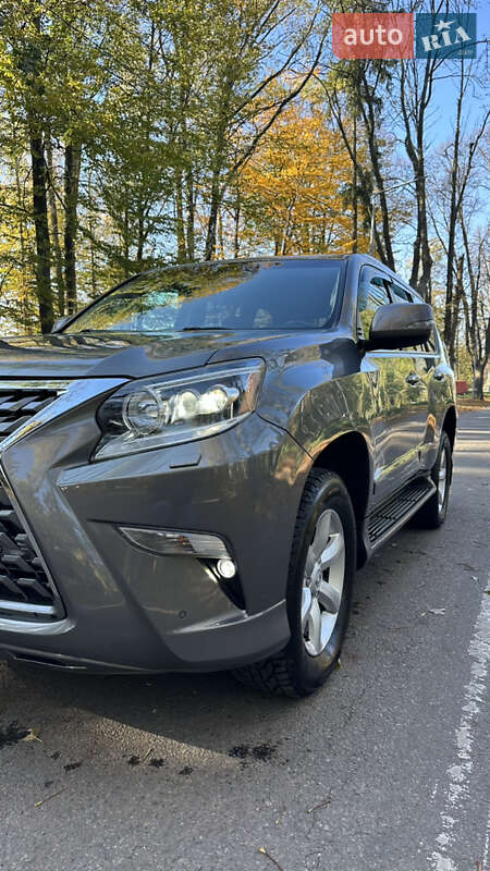 Внедорожник / Кроссовер Lexus GX 2014 в Черновцах