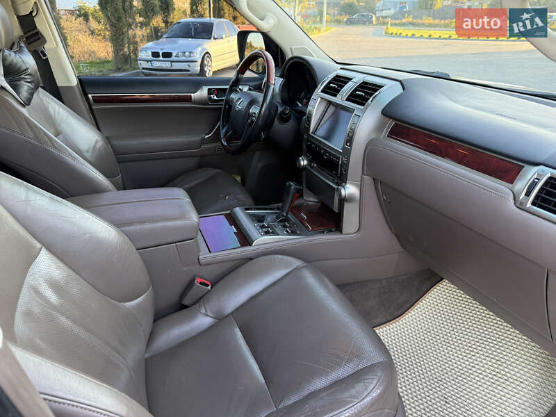 Позашляховик / Кросовер Lexus GX 2010 в Золочеві