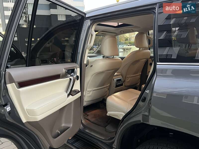 Позашляховик / Кросовер Lexus GX 2017 в Одесі фото 74 Позашляховик / Кросовер Lexus GX 2017 в Одесі