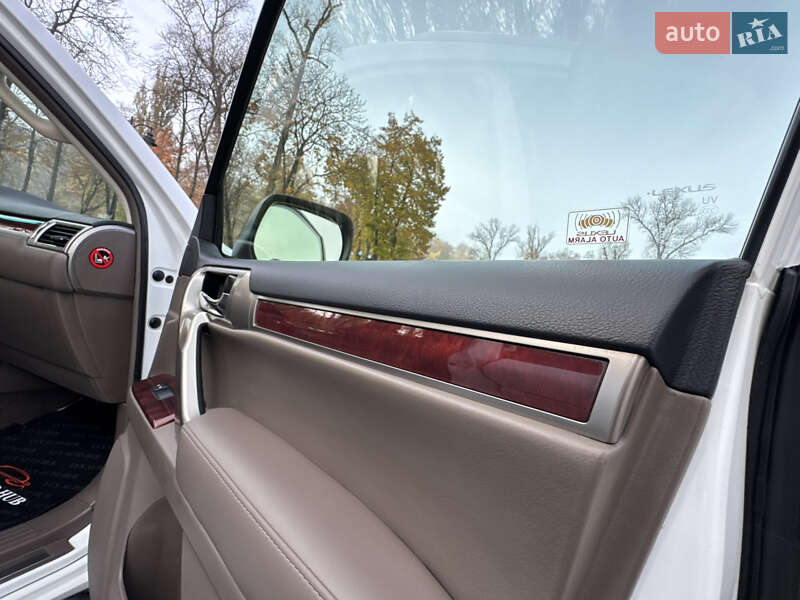 Позашляховик / Кросовер Lexus GX 2013 в Києві