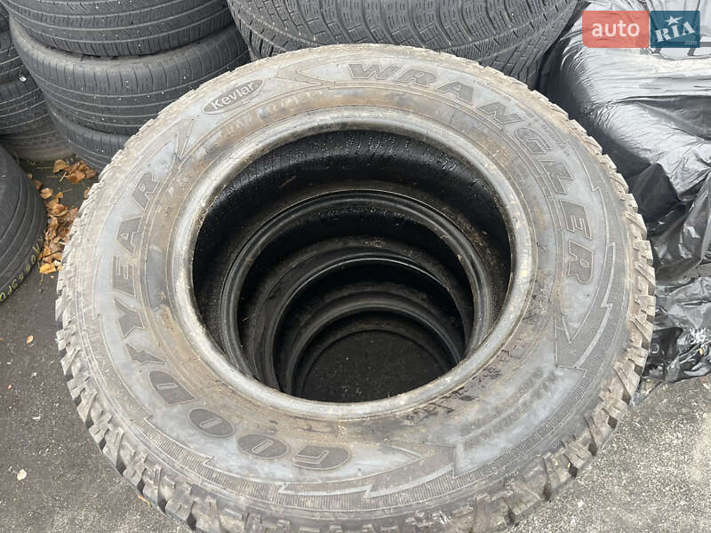 Позашляховик / Кросовер Lexus GX 2004 в Києві фото 25 Позашляховик / Кросовер Lexus GX 2004 в Києві