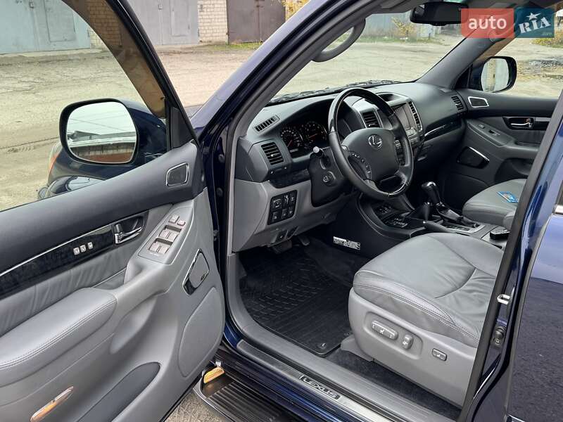 Позашляховик / Кросовер Lexus GX 2008 в Дніпрі