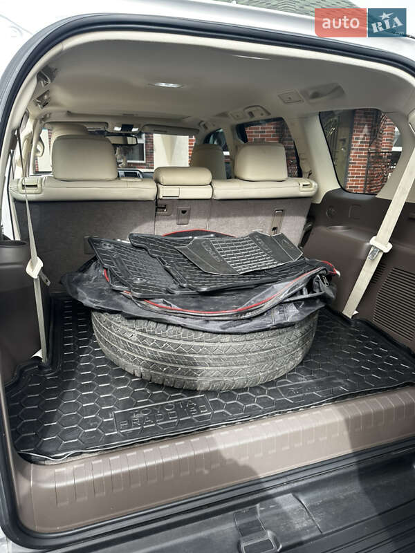 Позашляховик / Кросовер Lexus GX 2016 в Кропивницькому