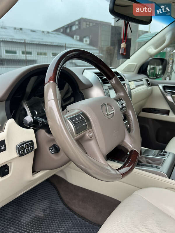 Внедорожник / Кроссовер Lexus GX 2015 в Киеве